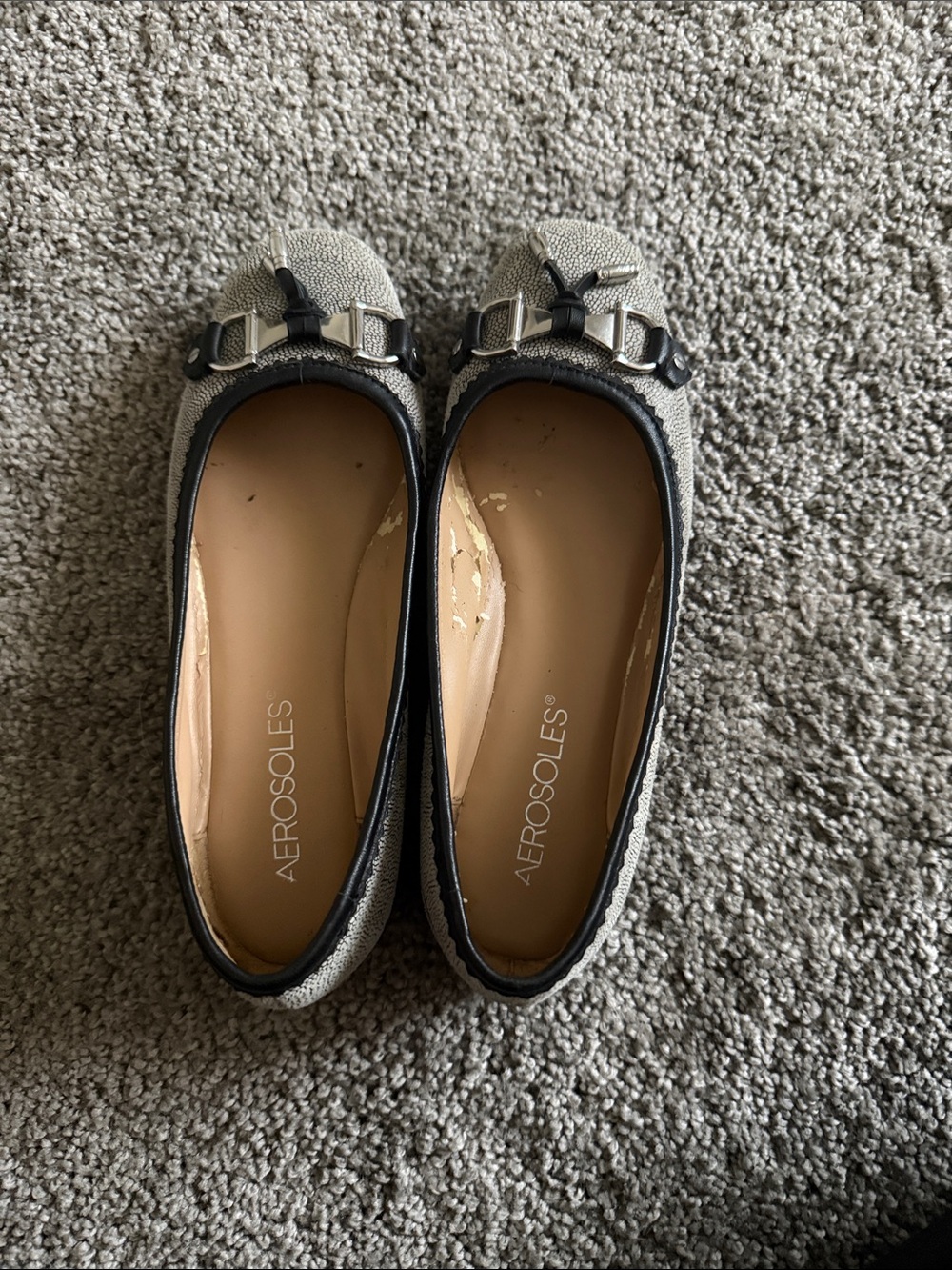 AEROSOLES Gray Textured Ballet Flats with Black Trim and Buckle
